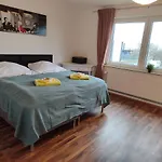 Gemuetliche Marilyn Zum Wohlfuehlen Zu Allem Gut Angebunden Paderborn