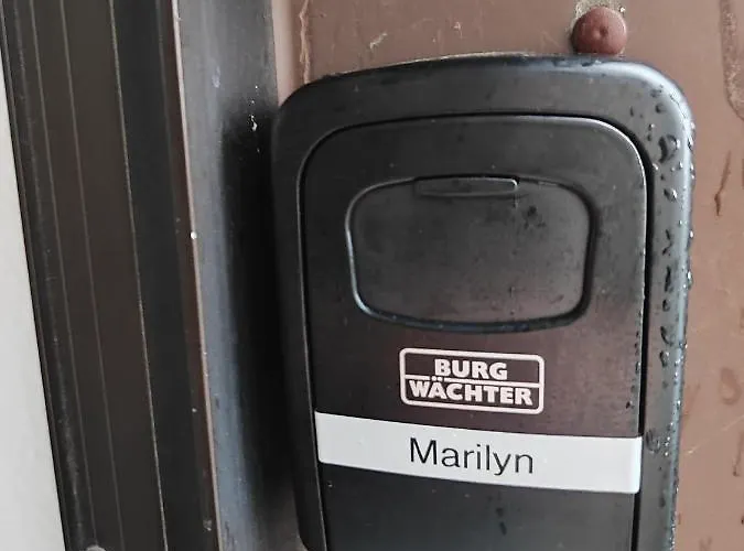 Gemuetliche Marilyn Zum Wohlfuehlen Zu Allem Gut Angebunden Lejlighed Paderborn